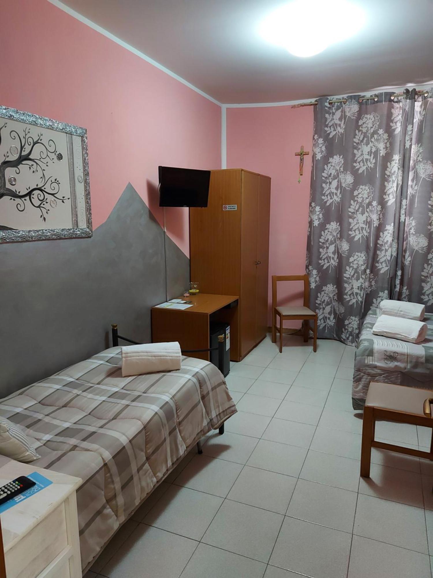 Hotel Domus Pacis Santa Chiara Casa Per Ferie Loreto Camera foto